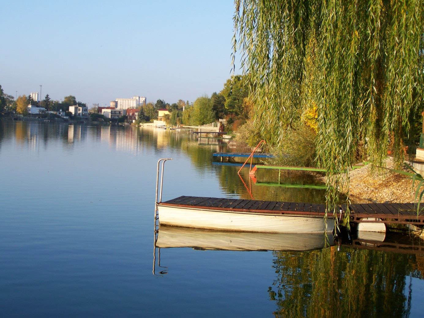 A pontyom a harmadik kék stég mögött ált meg először.